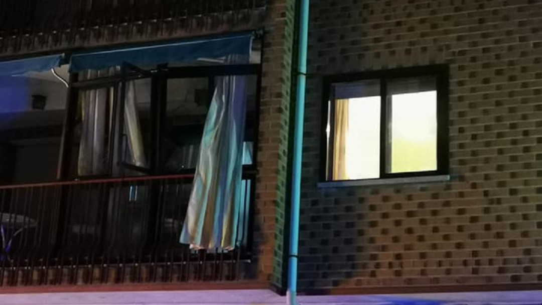 Dos heridos de 83 y 84 años en una explosión de gas en Navaluenga