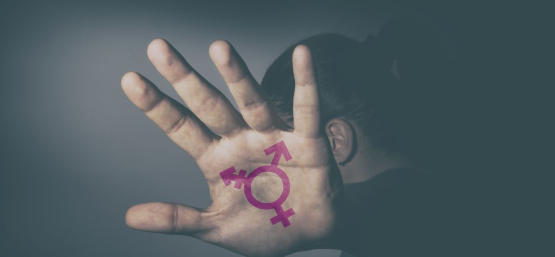 La Audiencia Provincial ha desestimado el recurso de los jóvenes gays agredidos en Fuenlabrada para que fuera juzgado como delito de odio. La Audiencia Provincial ha desestimado el recurso de los jóvenes gays agredidos en Fuenlabrada para que fuera juzgado como delito de odio.