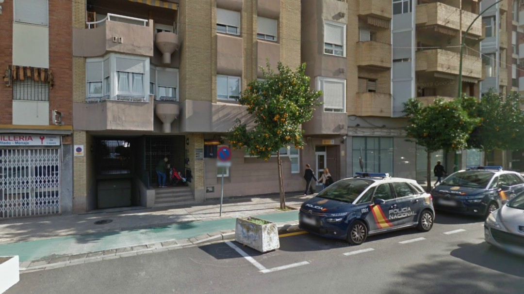 La Policía investiga la muerte de un hombre en una comisaría en Sevilla