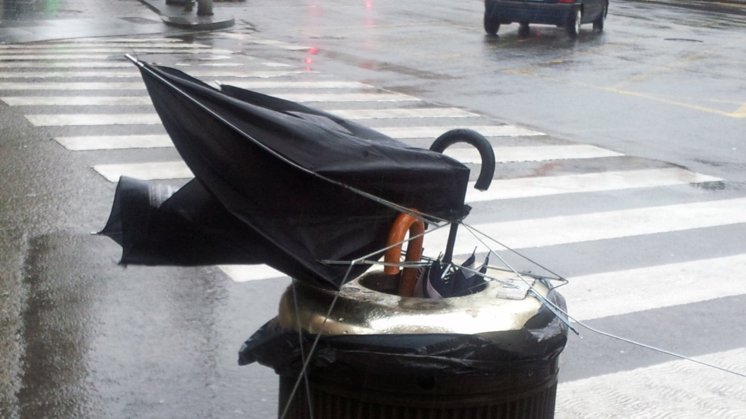 El tiempo: lluvia y avisos en todas las comunidades autónomas (menos una)