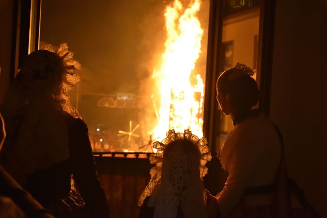 Cremà de las Fallas de Elda Cremà de las Fallas de Elda