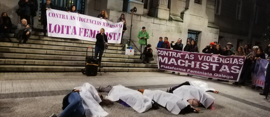 Performance contra la violencia machista Performance contra la violencia machista
