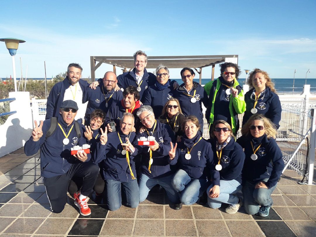 Veteranas y Veteranos del Club Rem Marina Dénia. Veteranas y Veteranos del Club Rem Marina Dénia.