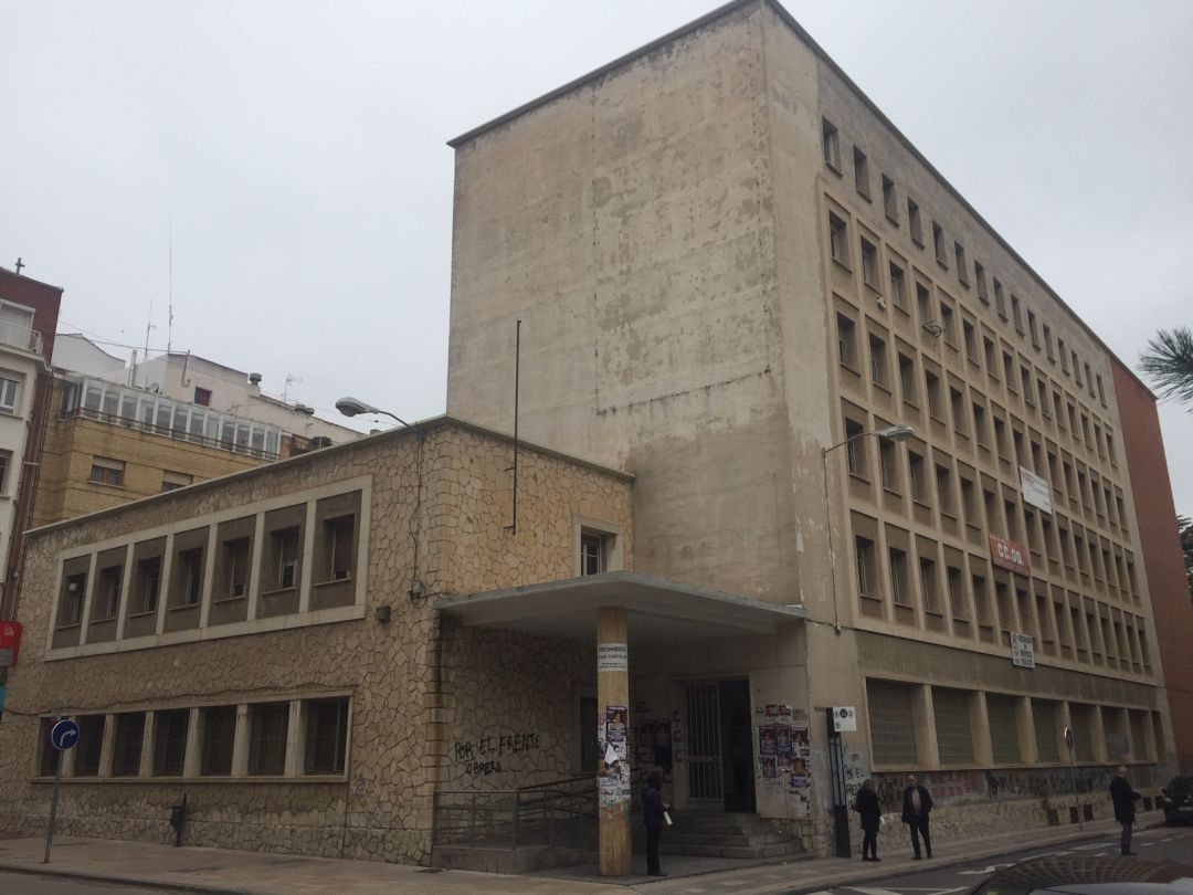 El edificio del centro de Cuenca que ocupan actualmente los sindicatos El edificio del centro de Cuenca que ocupan actualmente los sindicatos