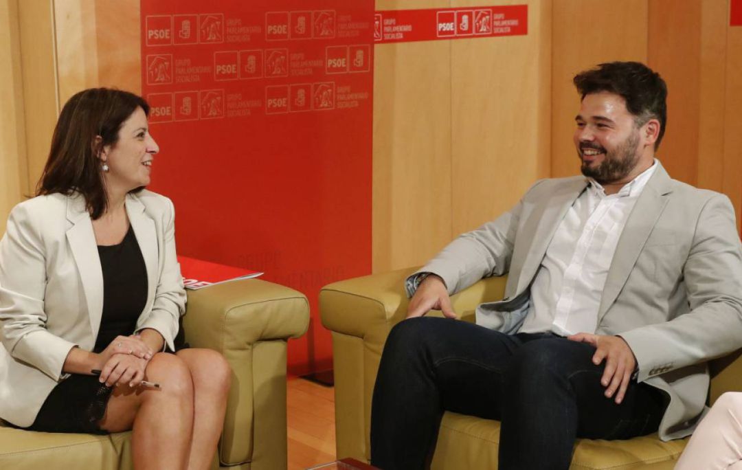 Los portavoces del PSOE y de ERC en una reunión Los portavoces del PSOE y de ERC en una reunión