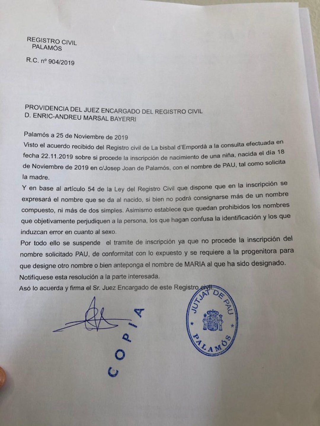 La primera decisió on rebutjava fer-ho La primera decisió on rebutjava fer-ho