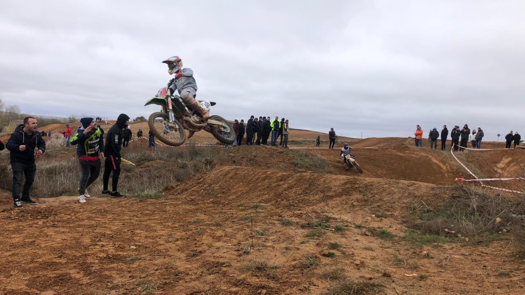 Torquemada acoge la segunda prueba del Campeonato Provincial de Motocross