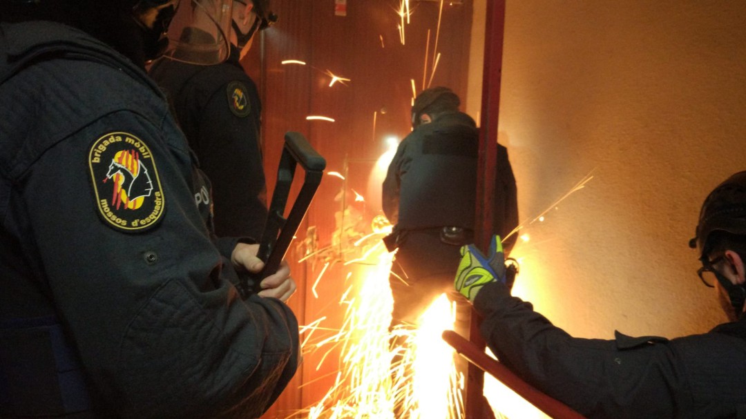 Al menos 40 detenidos en una macroredada en Badalona contra el tráfico de cocaína y armas de fuego