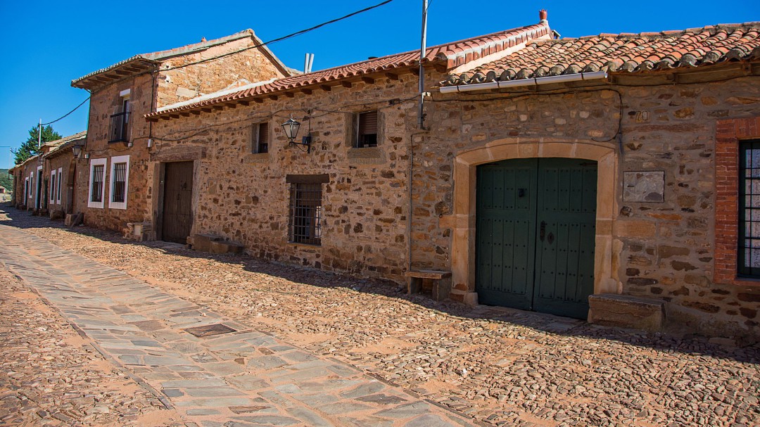 Castrillo de los Polvazares entra en la red de Pueblos Más Bonitos de España