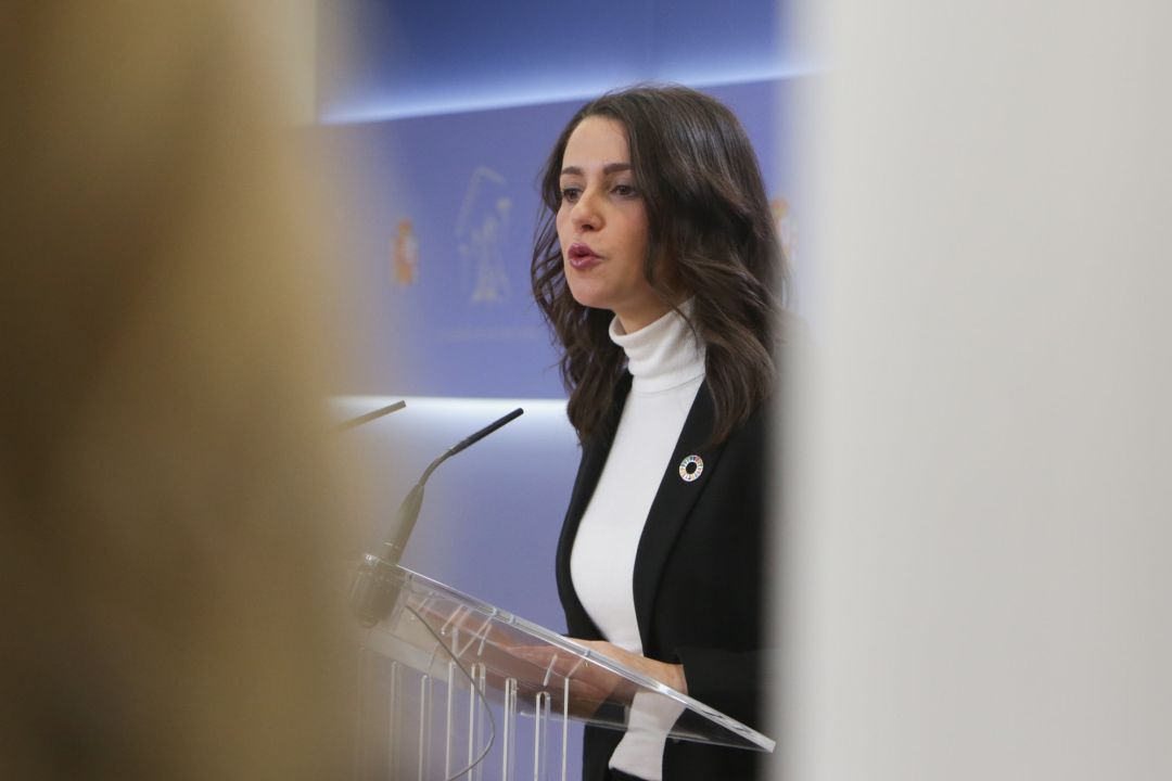 La portavoz de Ciudadanos en el Congreso, Inés Arrimadas en rueda de prensa en el Congreso de los Diputados La portavoz de Ciudadanos en el Congreso, Inés Arrimadas en rueda de prensa en el Congreso de los Diputados
