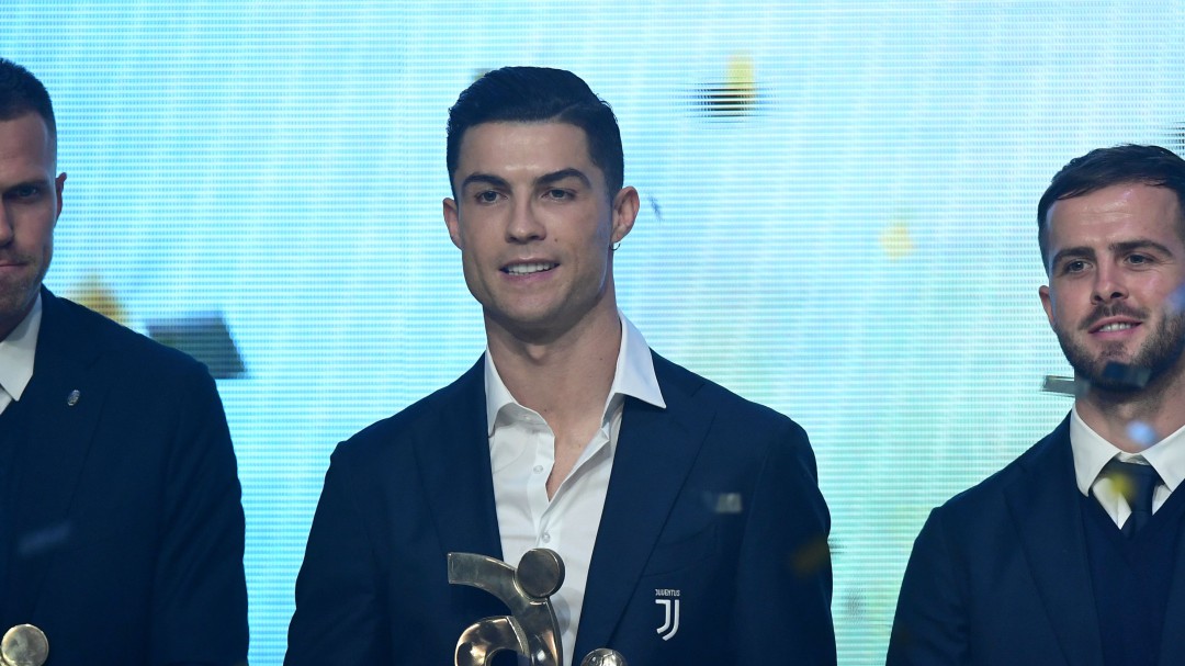 El discurso de Cristiano mientras Messi recogía su sexto Balón de Oro