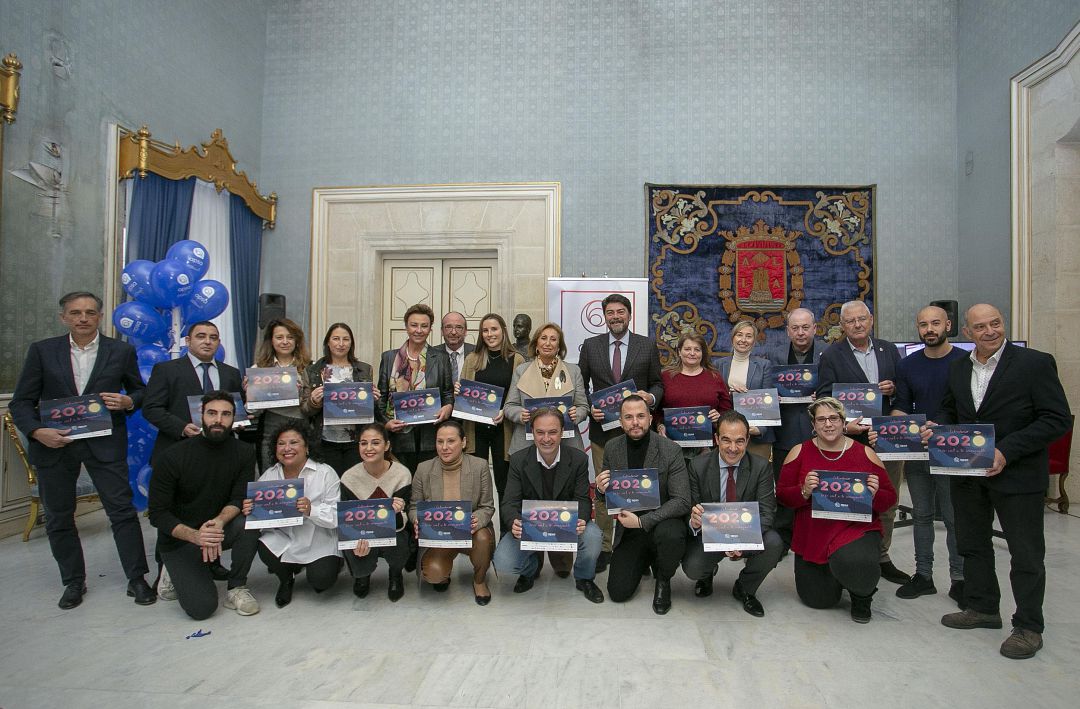 El Salón Azul ha acogido, un año más, la presentación del calendario solidario de APSA El Salón Azul ha acogido, un año más, la presentación del calendario solidario de APSA