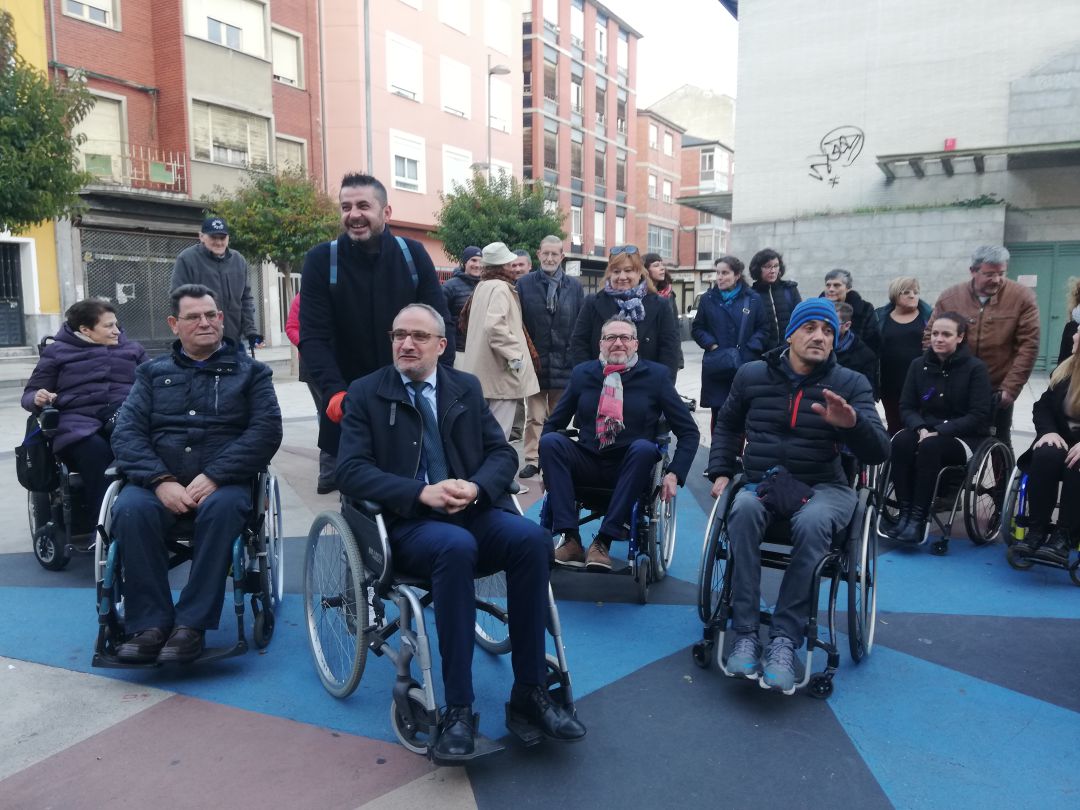 Ponferrada acometerá, anualmente, fases del Plan de Accesibilidad Ponferrada acometerá, anualmente, fases del Plan de Accesibilidad