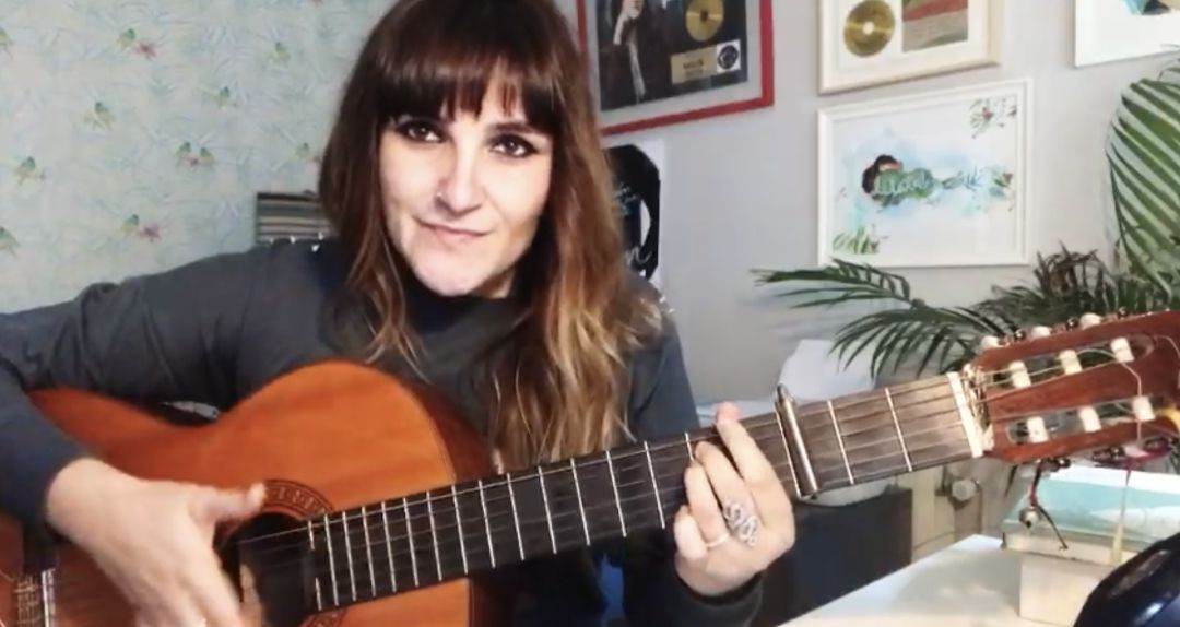 Rozalén canta en SERxCuatro Rozalén canta en SERxCuatro