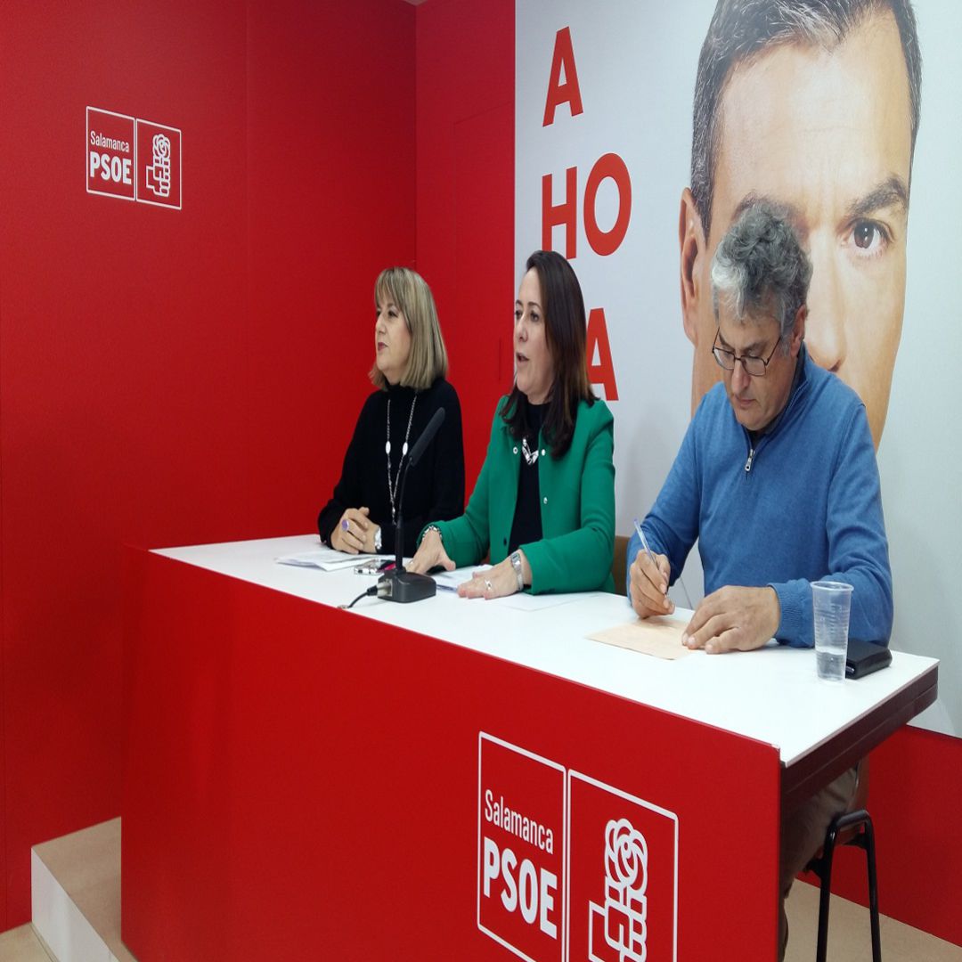 María García, Rosa Rubio y Fernando Rubio, en la rueda de prensa sobre la reforma sanitaria rural que plantea la Junta de Castilla y León María García, Rosa Rubio y Fernando Rubio, en la rueda de prensa sobre la reforma sanitaria rural que plantea la Junta de Castilla y León
