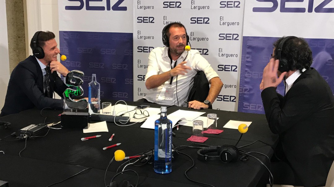 Iturralde y Joaquín desvelan una conversación durante un córner en un Valencia - Barça: "¿Tú estás casado?"