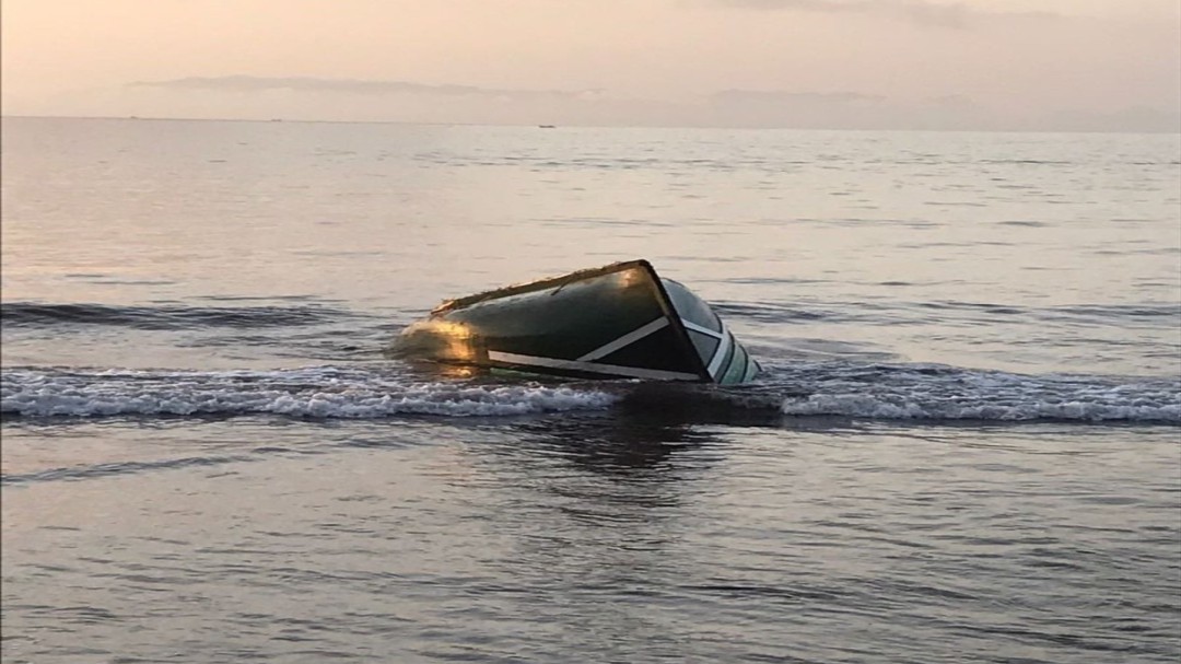 Mueren 57 migrantes tras hundirse su embarcación frente a Mauritania cuando se dirigía a Canarias