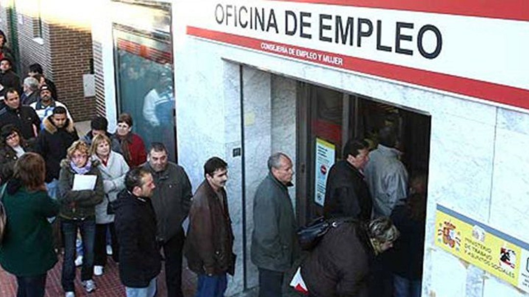 El paro en la comarca del Medio Vinalopó baja en noviembre en 577 personas