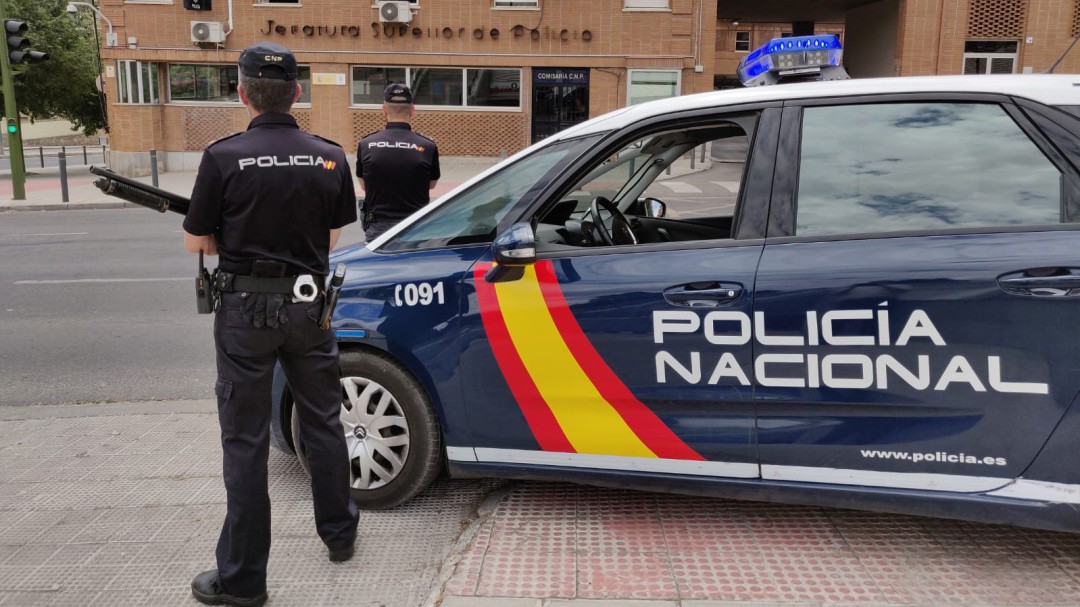 Detenido tras intentar quemar un club de alterne porque no quedó satisfecho con el servicio