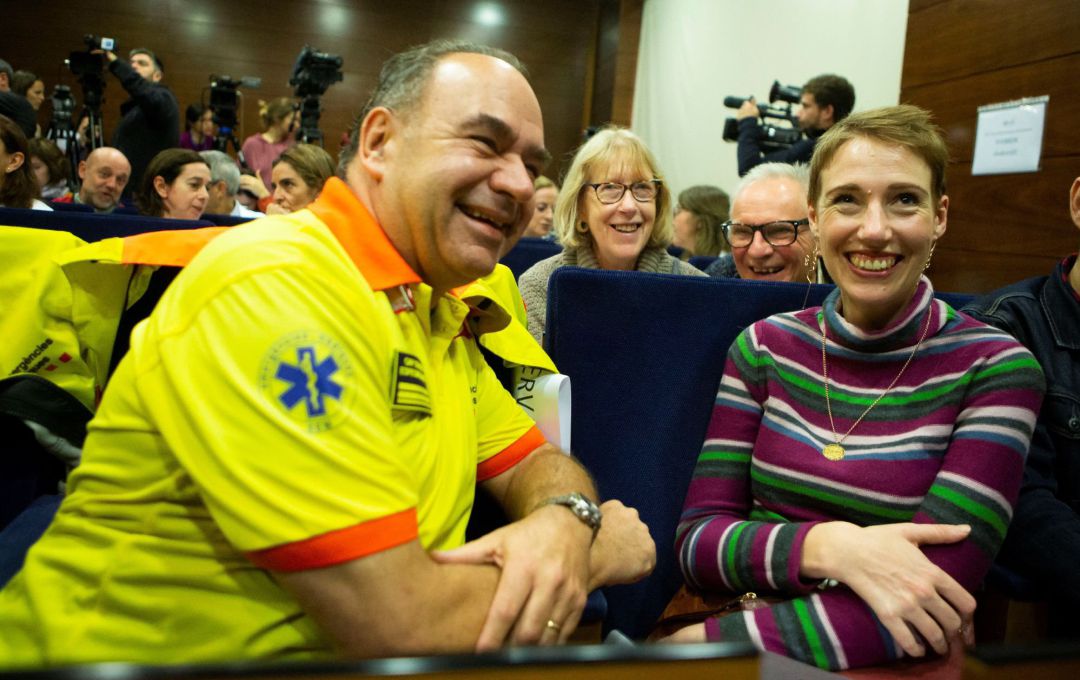 Audrey, la montañera que estuvo más de seis horas en paro cardíaco con uno de los médicos que le salvaron la vida Audrey, la montañera que estuvo más de seis horas en paro cardíaco con uno de los médicos que le salvaron la vida
