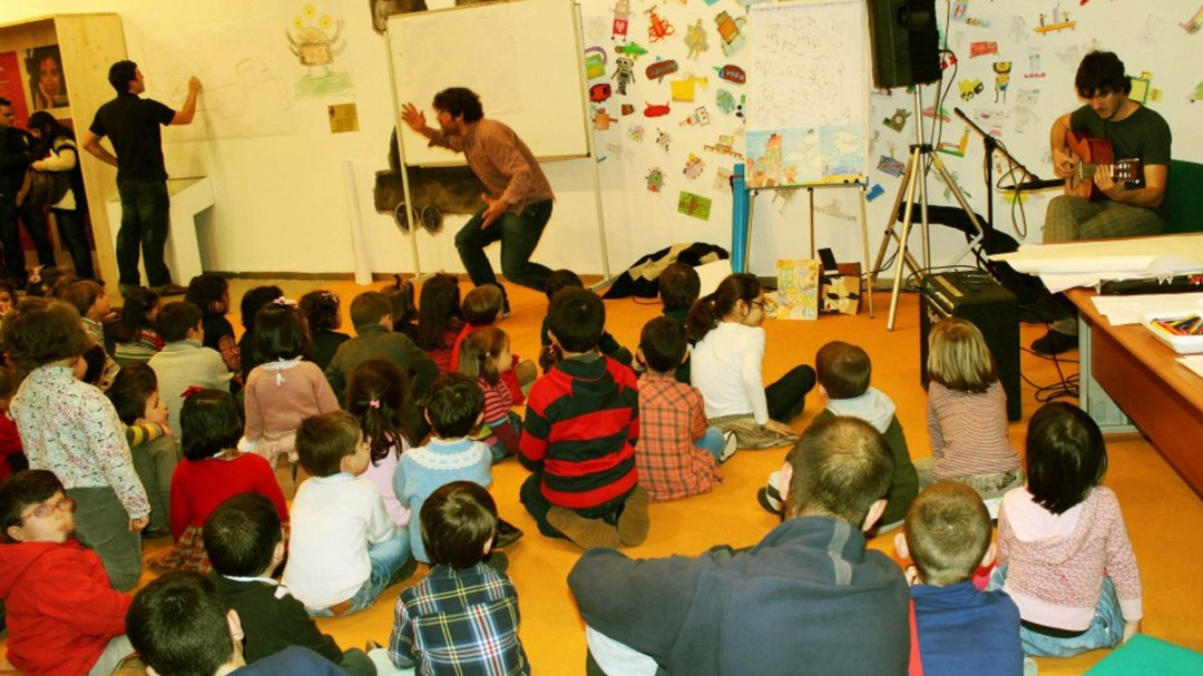 "Temos a sorte de ter un idioma e unha cultura fermosísimos"