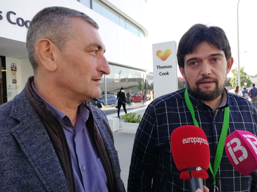 Los representantes de los trabajadores de Thomas Cook en Palma Los representantes de los trabajadores de Thomas Cook en Palma