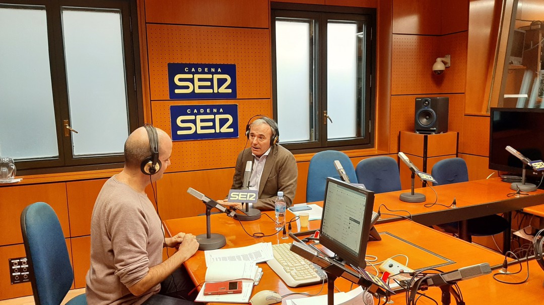 Azcón tiende la mano al PSOE para aprobar los presupuestos de 2020