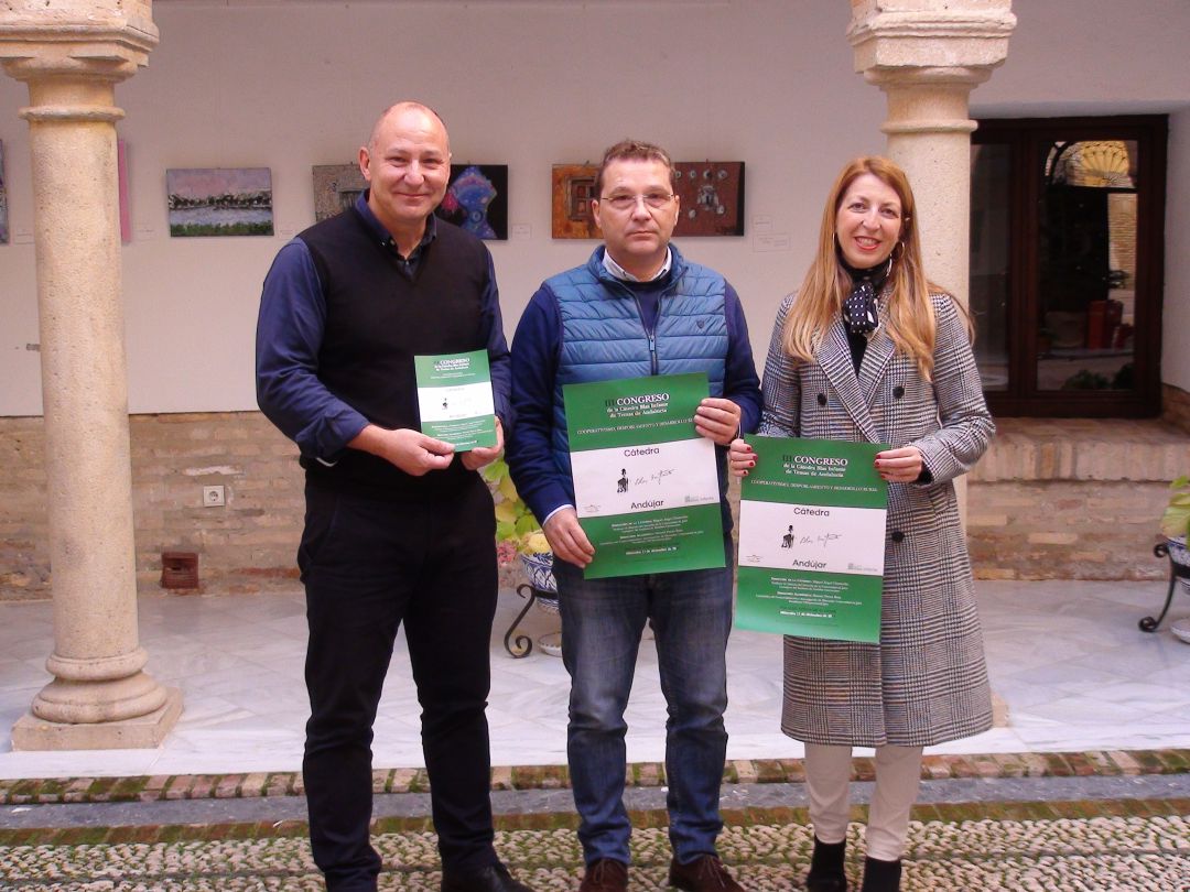 Miguel Ángel Chamocho, Francisco Huertas y Alma Cámara Miguel Ángel Chamocho, Francisco Huertas y Alma Cámara