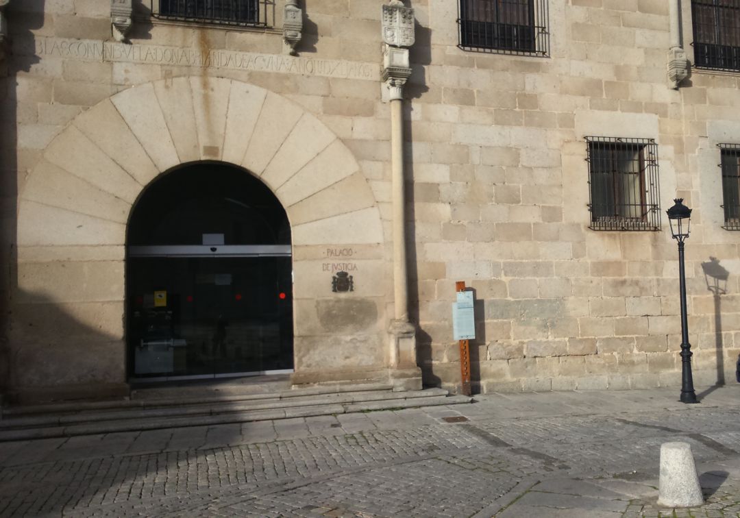 Seis meses de cárcel por explotar a un trabajador con jornadas de 13 horas diarias y sin descansos