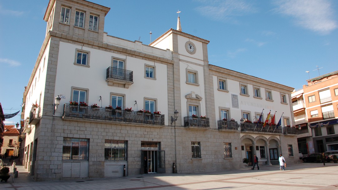La oposición lamenta la dejación de las administraciones del PP en el caso El Tagarral