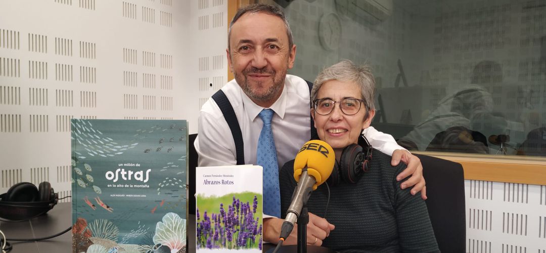 Chema Contreras ha entrevistado a Carmen Fernández, autora de 'Abrazos rotos' Chema Contreras ha entrevistado a Carmen Fernández, autora de 'Abrazos rotos'