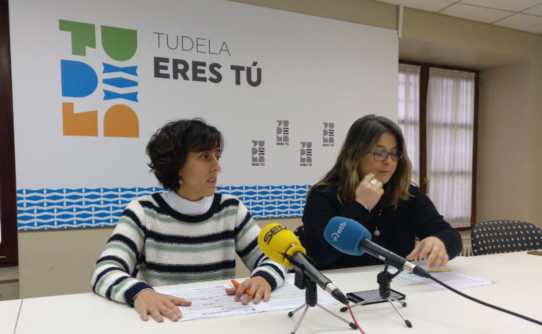 Marisa Marqués (i) Yy Olga Risueño (d), concejalas de Izquierda Ezkerra
Marisa Marqués (i) Yy Olga Risueño (d), concejalas de Izquierda Ezkerra