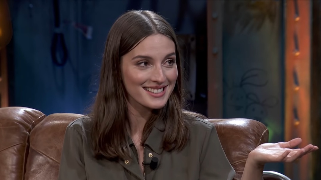 María Valverde le da a Broncano la mejor respuesta a la pregunta del sexo