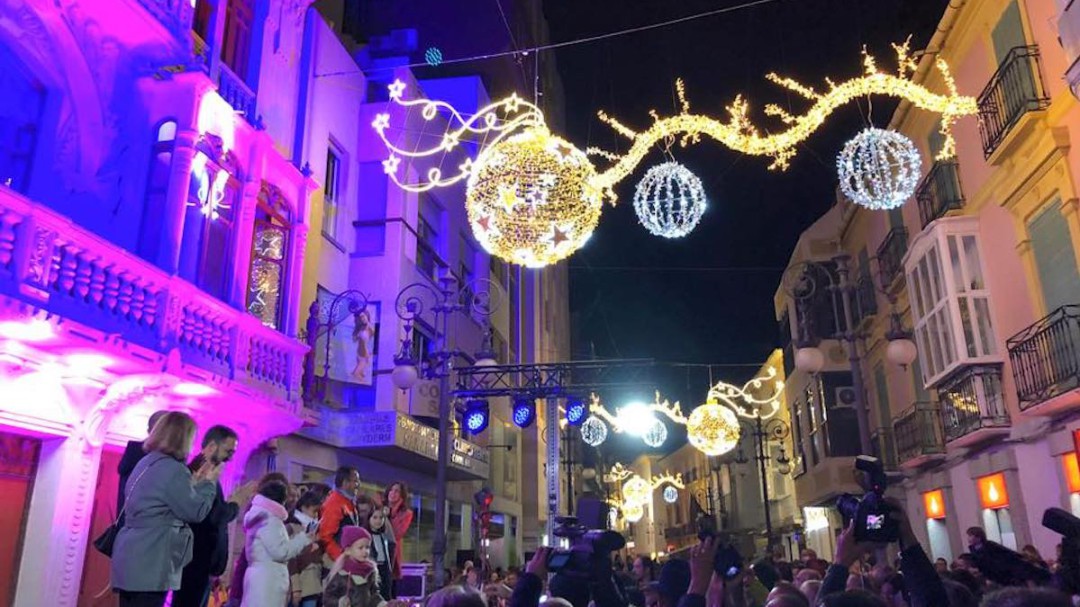 La Navidad ya alumbra en Lorca