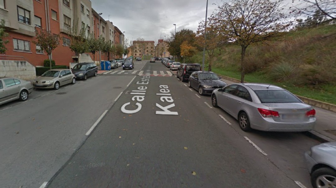 Tres afectados por inhalación de humo en un incendio en una vivienda de Portugalete