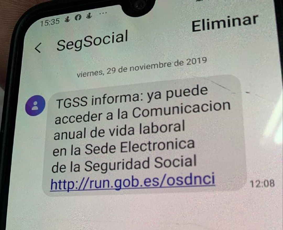 El delegado del Gobierno aclara que los SMS sobre la nueva vida laboral no son una estafa El delegado del Gobierno aclara que los SMS sobre la nueva vida laboral no son una estafa