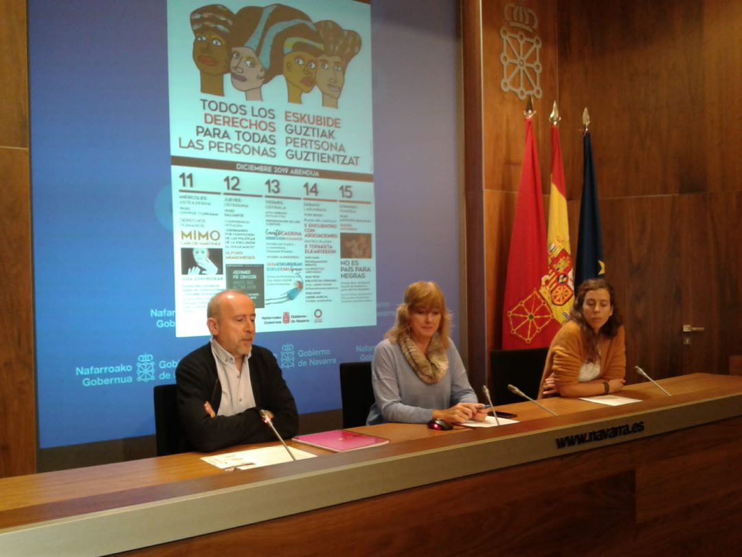 La consejera de Relaciones Ciudadanas, Ana Ollo, presenta las actividades programadas en la Semana de los Derechos Humanos La consejera de Relaciones Ciudadanas, Ana Ollo, presenta las actividades programadas en la Semana de los Derechos Humanos