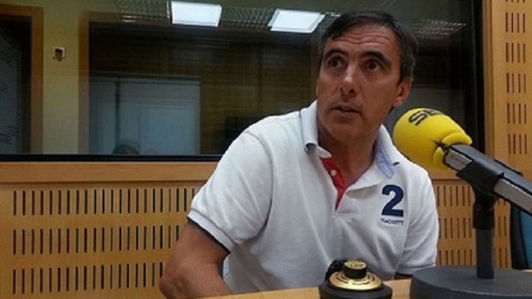 Manolo Salvador: "Es inviable fichar en invierno salvo que se produzca una gran venta"