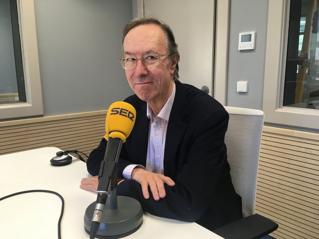López Basaguren pide a los partidos que no tiren a la papelera el trabajo previo de los expertos López Basaguren pide a los partidos que no tiren a la papelera el trabajo previo de los expertos