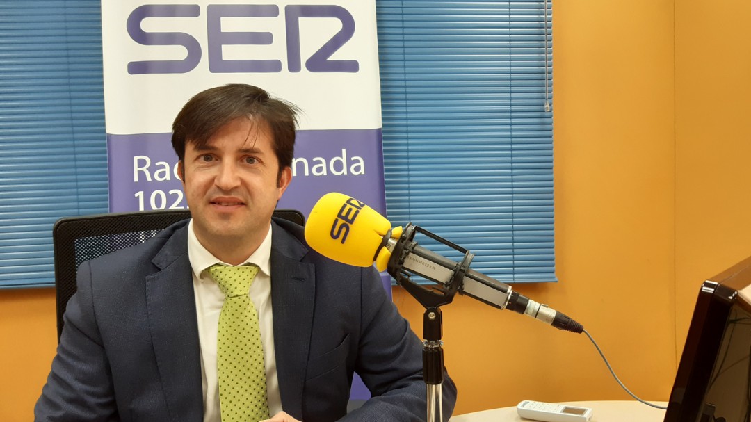El Ayuntamiento de Churriana de la Vega pide urgencias médicas durante las 24 horas del día
