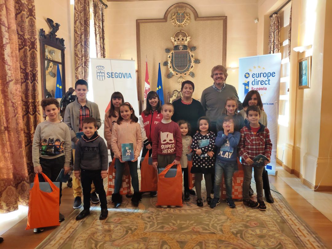 Ganadores del concurso de dibujo “Segovia ciudad europea” Ganadores del concurso de dibujo “Segovia ciudad europea”