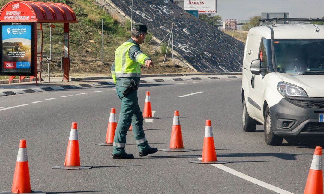 Imagen de archivo de la Guardia Civil en la carretera Imagen de archivo de la Guardia Civil en la carretera