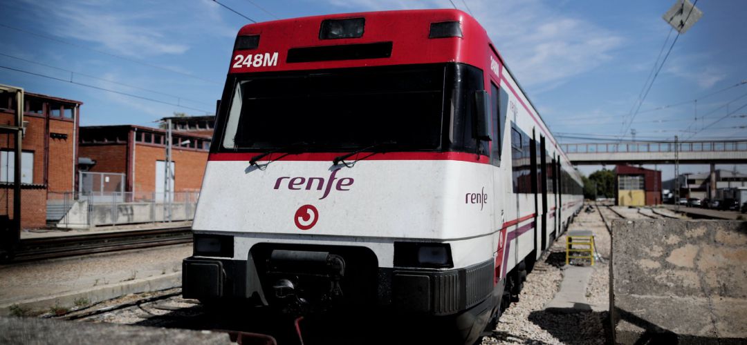 Imagen de recurso de un tren del servicio de Renfe Cercanías Imagen de recurso de un tren del servicio de Renfe Cercanías