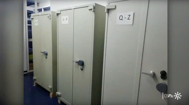 Captura de la imagen de Canal Sur: el PSOE insiste en que son "archivos" y carga con el PP. Captura de la imagen de Canal Sur: el PSOE insiste en que son "archivos" y carga con el PP.
