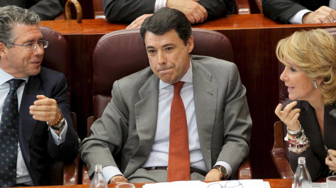 Así cobraban el Gobierno de Aguirre y González la cláusula del 1%: "Esta es la factura. Haz que la paguen'"