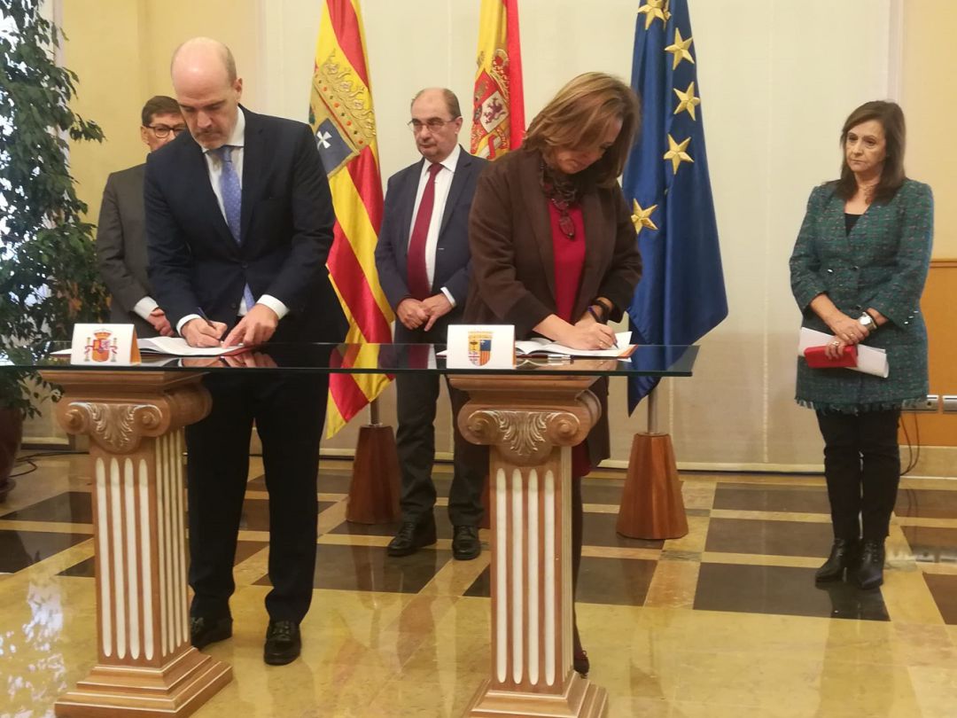 Firma del Fondo de Inversiones de Teruel (FITE) Firma del Fondo de Inversiones de Teruel (FITE)