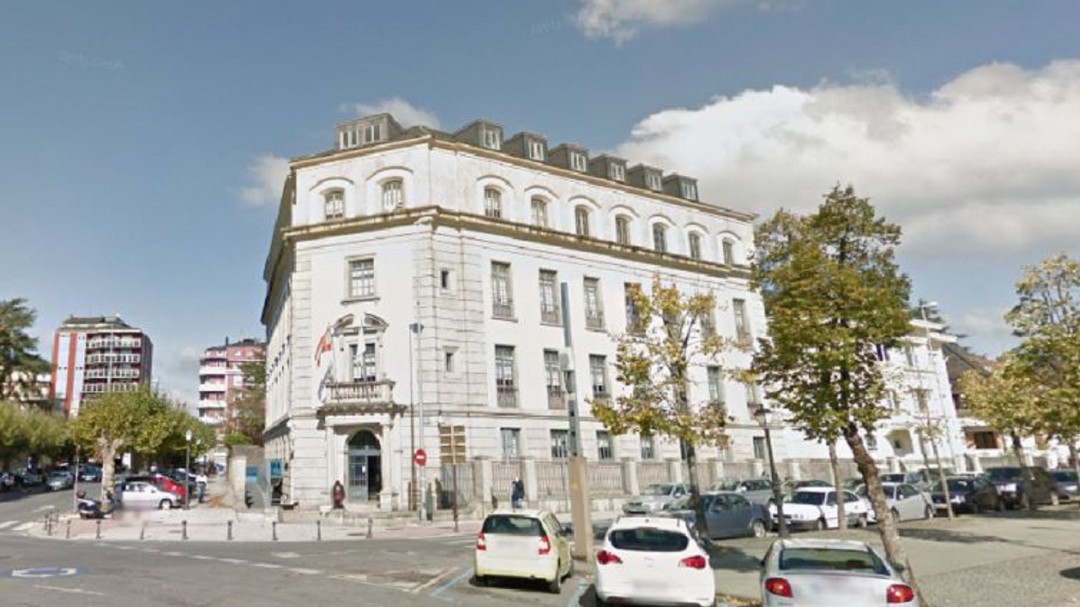 Dos años de prisión para un acusado de distribuir pornografía infantil