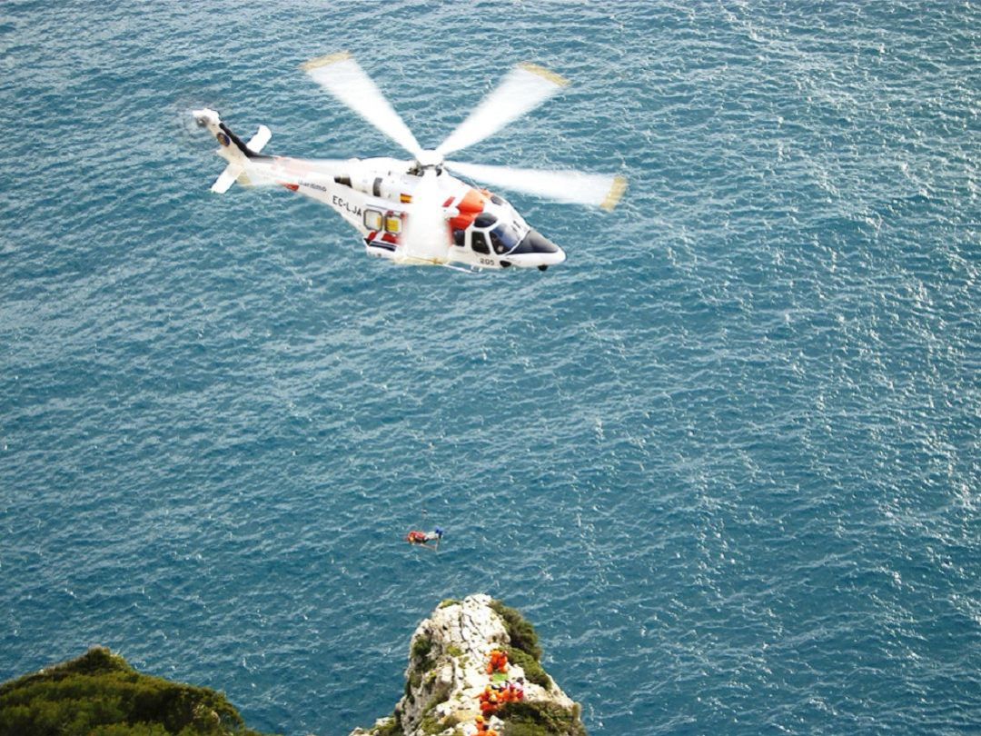 Helicóptero de Salvamento Marítimo Helicóptero de Salvamento Marítimo