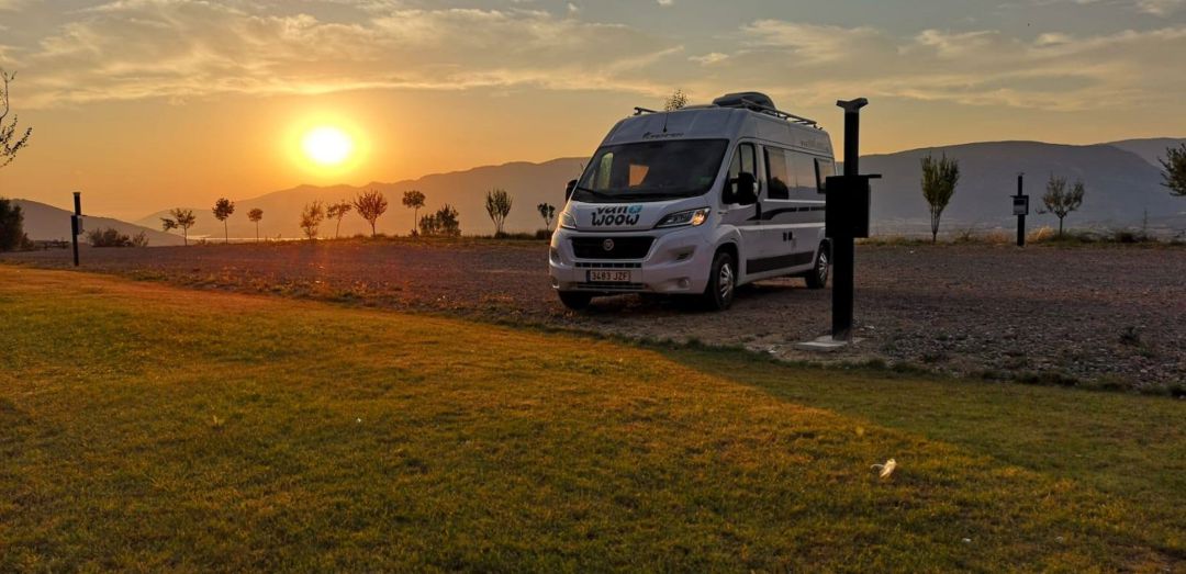 Esta plataforma promueve el turismo en autocaravana por pueblos pequeños. Esta plataforma promueve el turismo en autocaravana por pueblos pequeños.