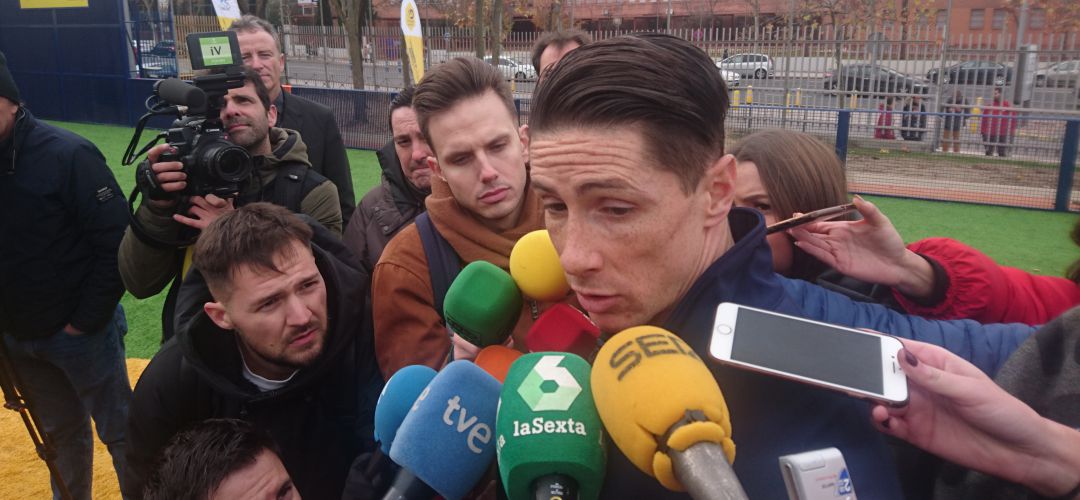 Fernando Torres durante un acto en Fuenlabrada Fernando Torres durante un acto en Fuenlabrada